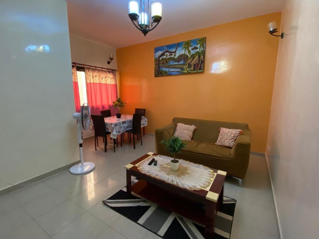 Appartement Spacieux Chez Keur Matou - F2 Dakar Exterior foto